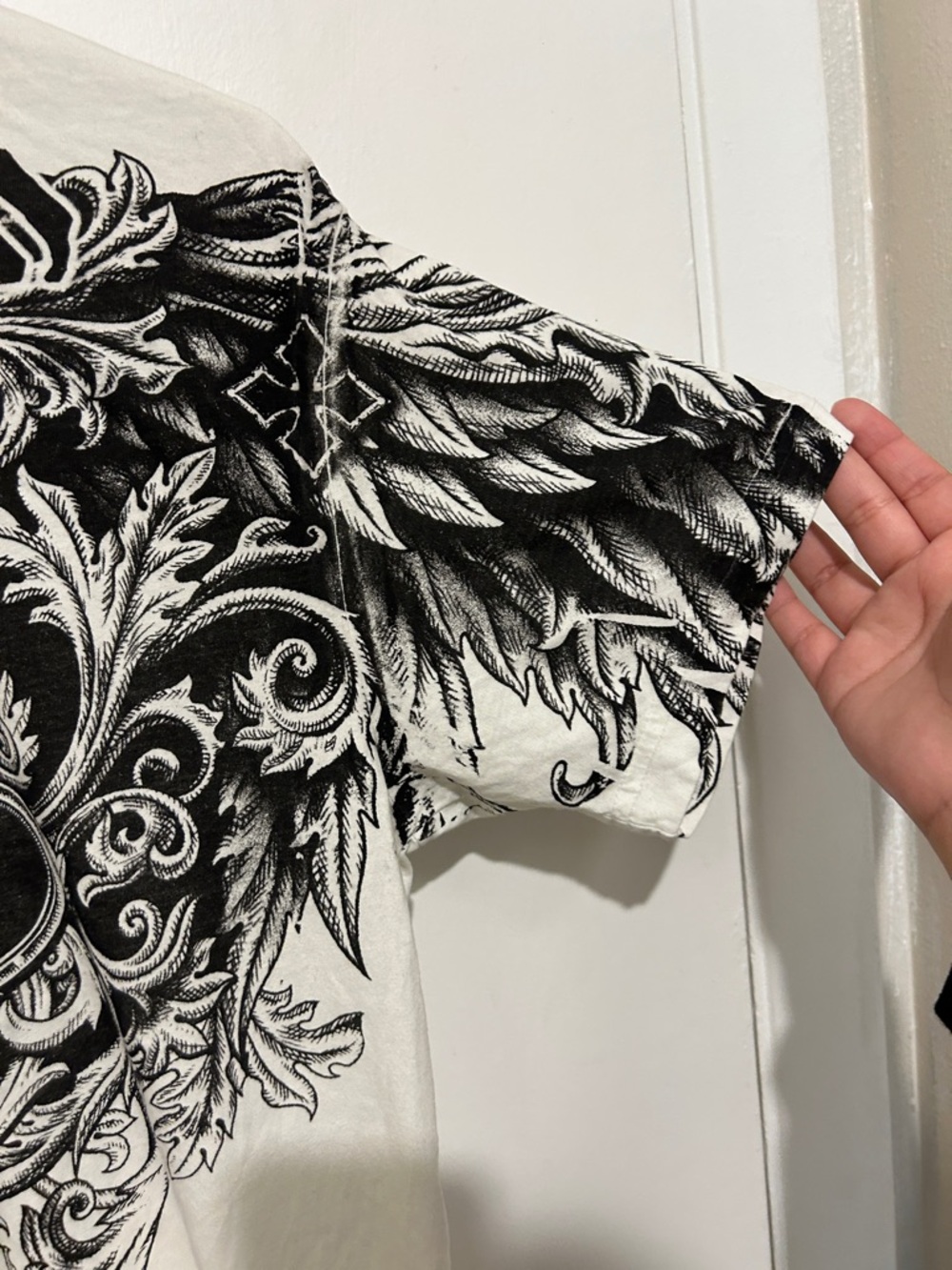 Affliction white & black tee - Picture 3 of 10